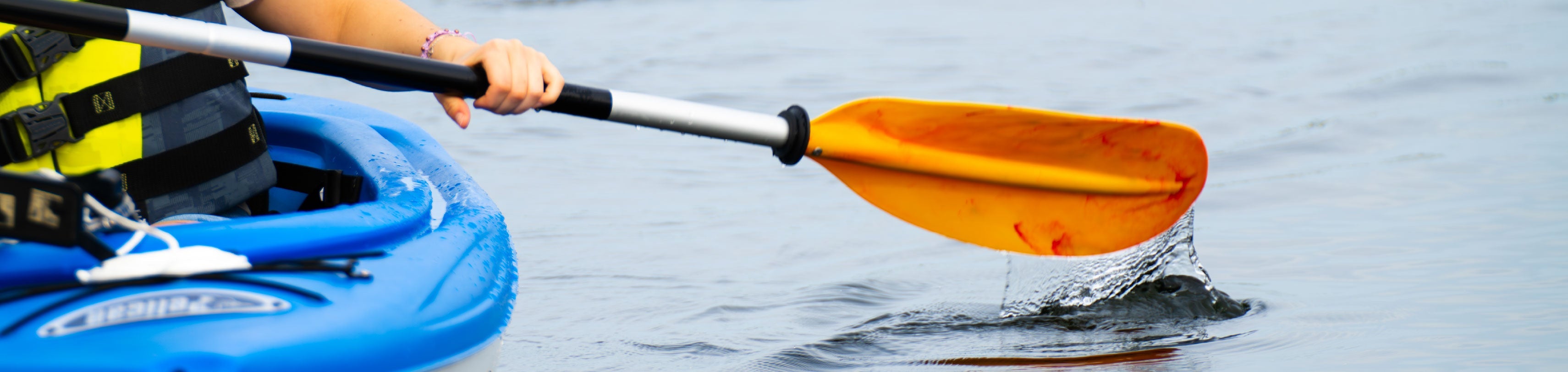 Lightweight and durable Five Oceans kayak paddles